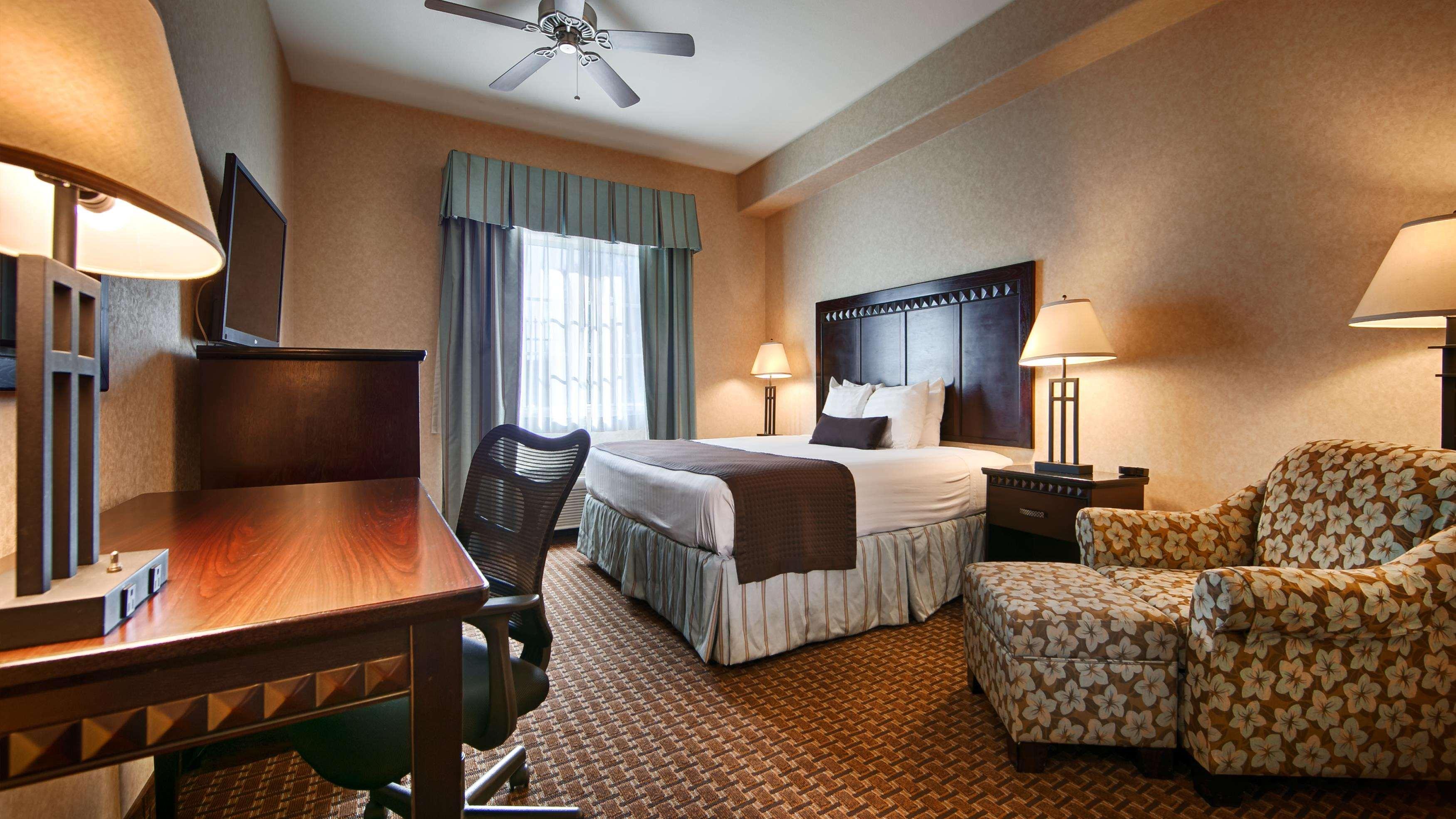 Best Western Plus Main Street Inn Brawley Екстериор снимка
