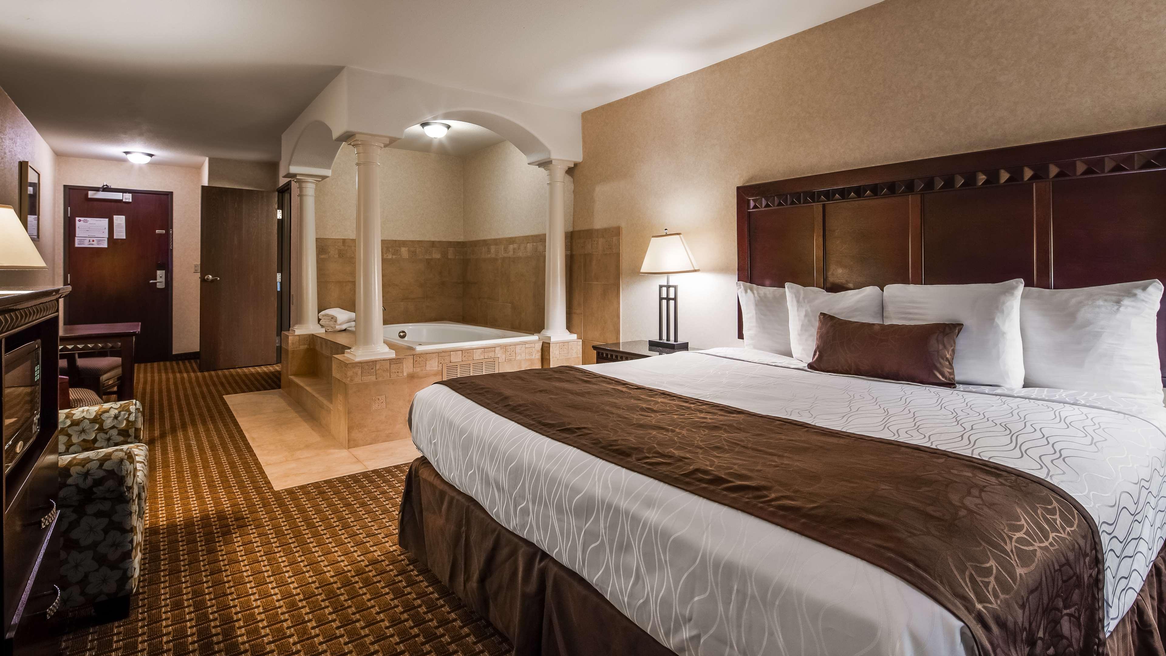 Best Western Plus Main Street Inn Brawley Екстериор снимка