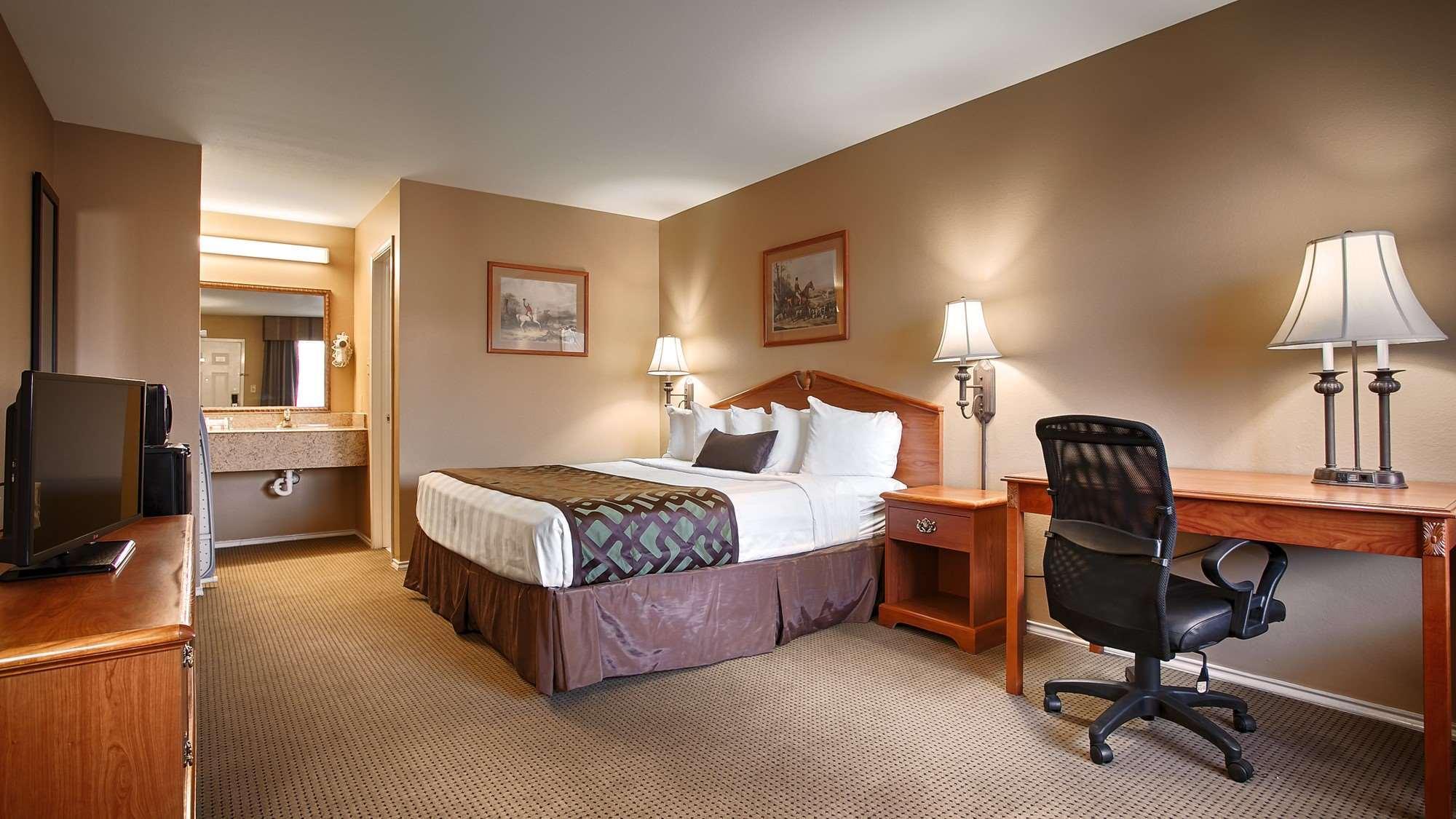 Best Western Plus Main Street Inn Brawley Екстериор снимка
