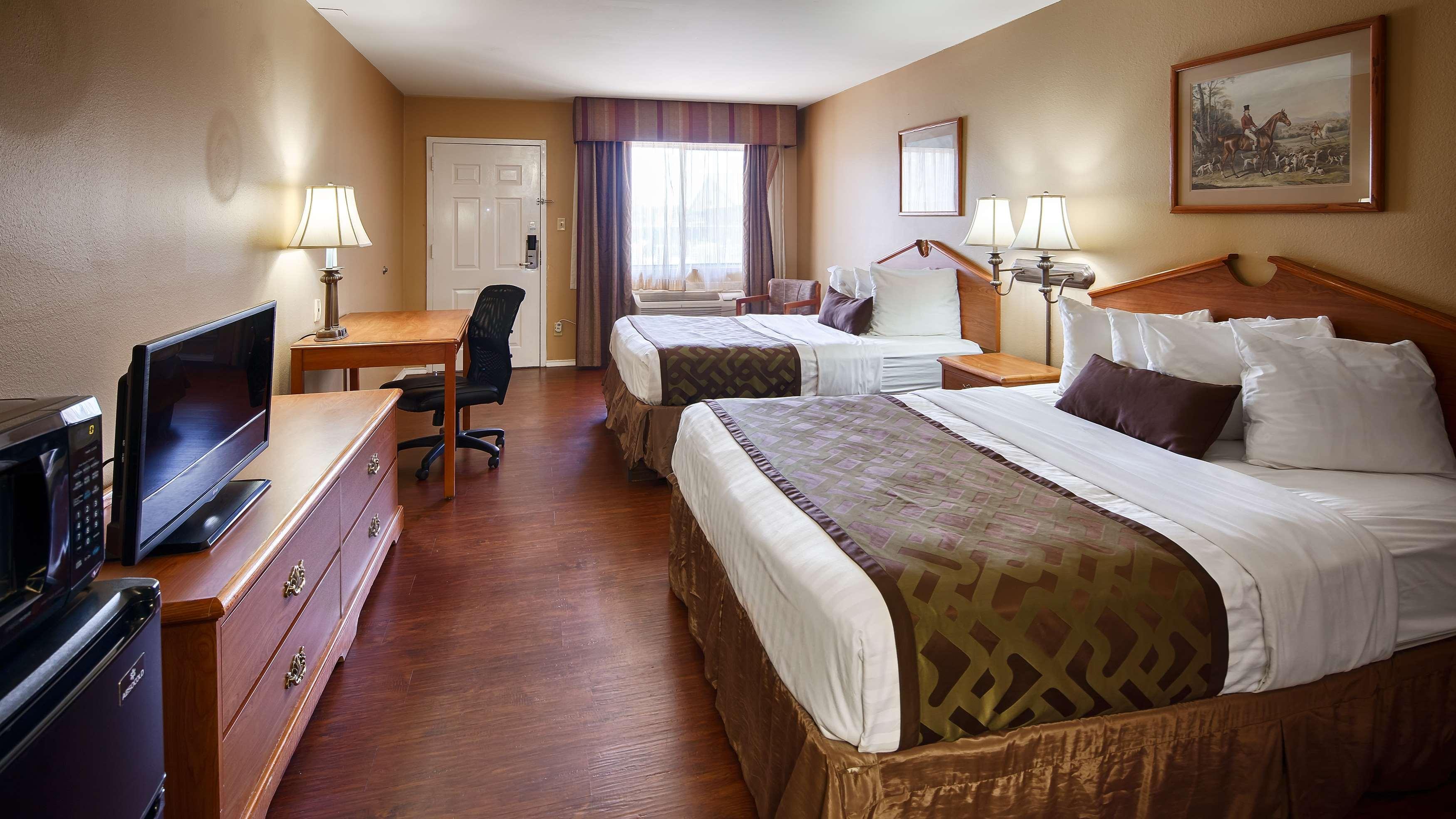 Best Western Plus Main Street Inn Brawley Екстериор снимка