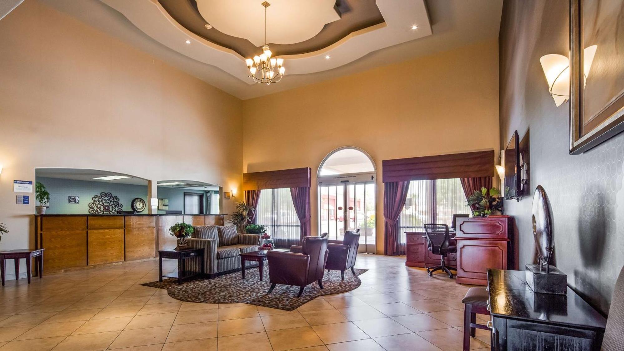 Best Western Plus Main Street Inn Brawley Екстериор снимка