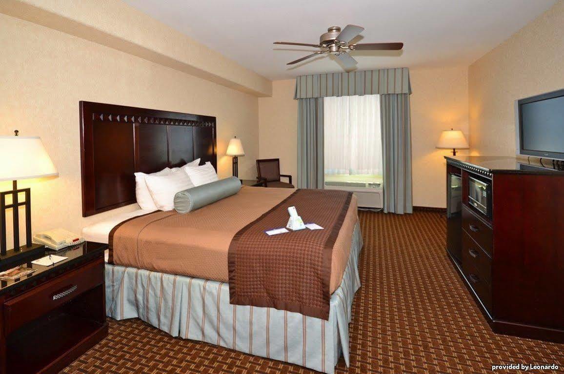 Best Western Plus Main Street Inn Brawley Екстериор снимка