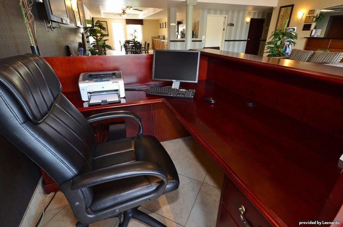 Best Western Plus Main Street Inn Brawley Екстериор снимка