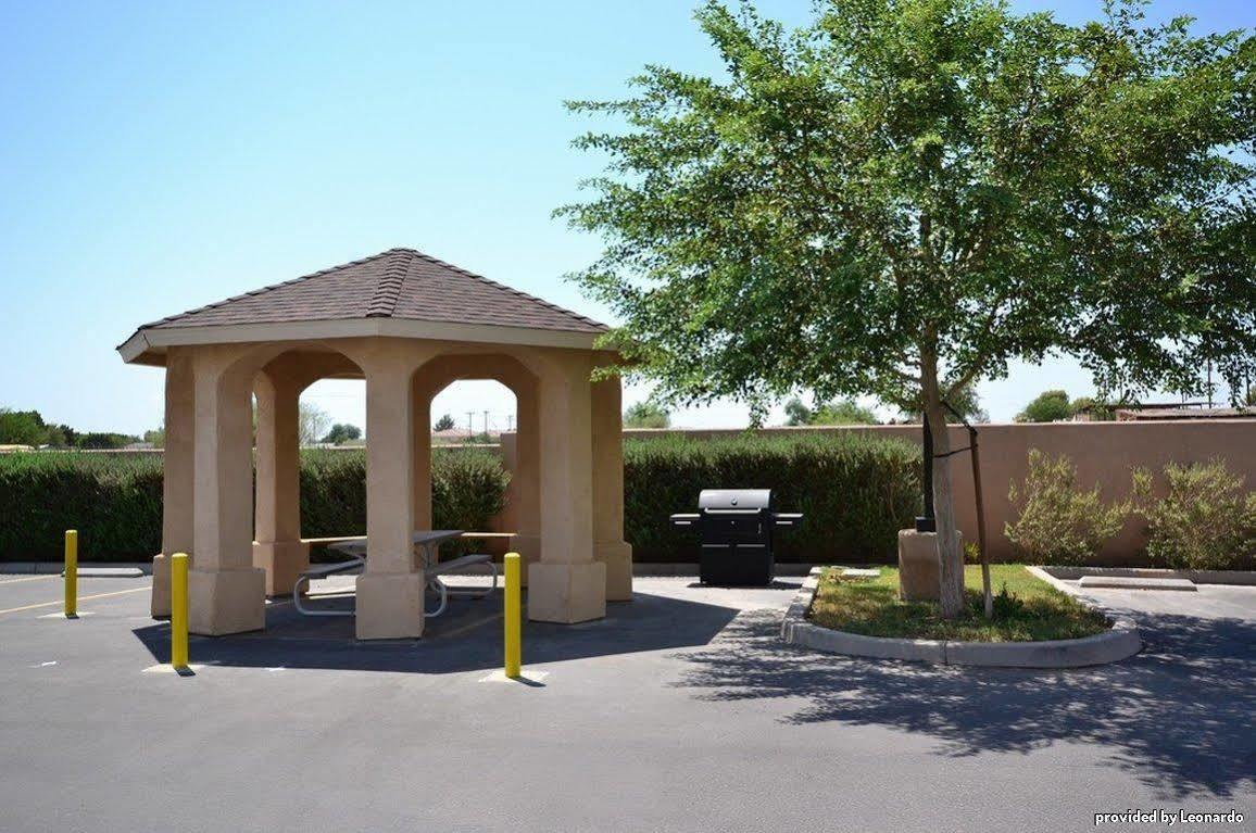 Best Western Plus Main Street Inn Brawley Екстериор снимка